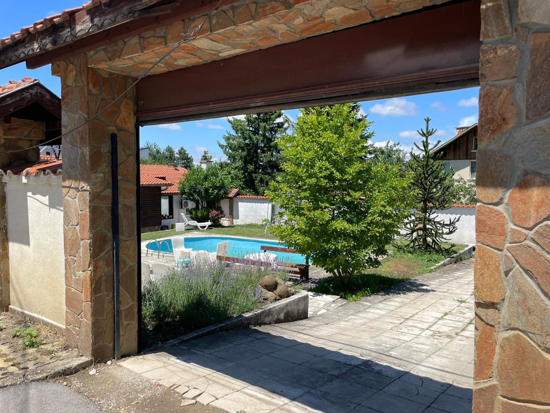 Lea Hause With Swimming Pool In Vitosha Montain, Jacuzzi And Free Parking